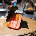 Bakko: Nigiris, vino y brasas.